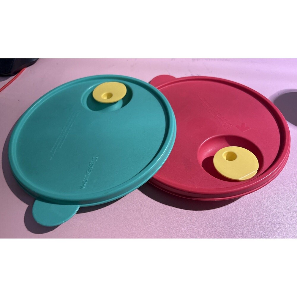 Set of 2 Tupperware 2649A(2) & 2649 A (4) Replacement Lids with Vents